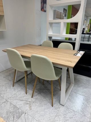 Set Mesa Comedor Nórdica + 4 Sillas Escandinavas