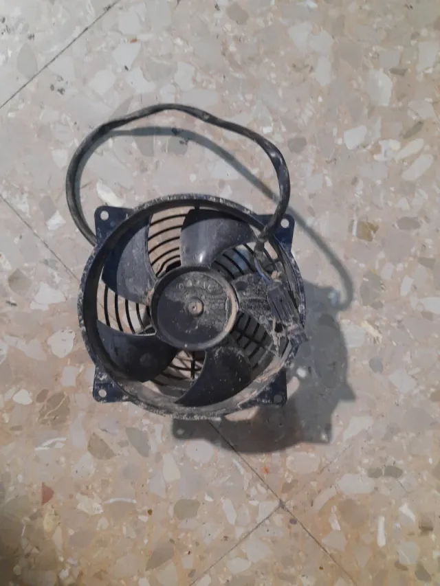 Electroventilador BMW C650 Sport