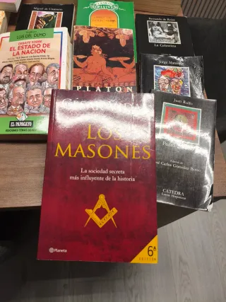 Lote de libros de segunda mano