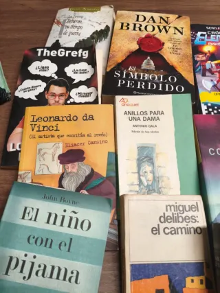 Lote de libros de segunda mano