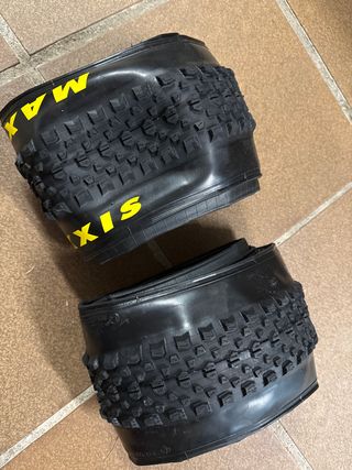 2 Maxxis Ikon 29x2.35 Nuevas