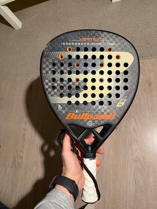 Bullpadel Vertex 03