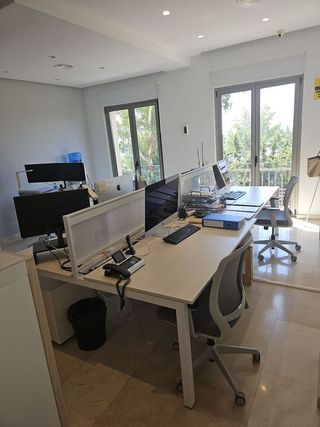 Oficina en venta en Nagüeles Alto en Marbella
