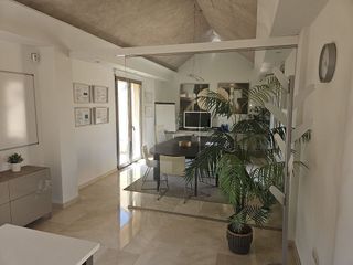 Oficina en venta en Nagüeles Alto en Marbella