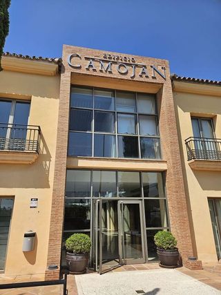 Oficina en venta en Nagüeles Alto en Marbella