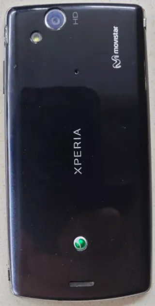 Sony Ericsson Xperia Negro