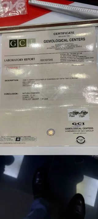 Dormilonas oro blanco y diamantes.  1.56Ct.