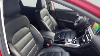 MG eHS 1.5T-GDI PHEV Comfort 190 kW (258 CV)