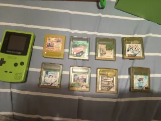 Consola Game Boy Color Verde + 7 Juegos