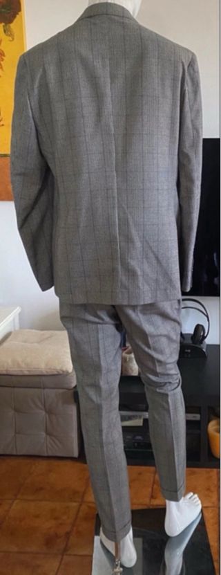 Completo uomo taglia 52