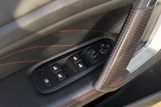 Peugeot 308   GTi 184KW 250CV