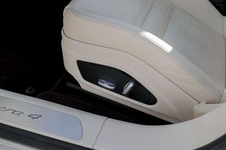 Porsche Panamera   4 EHybrid