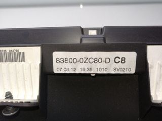 CUADRO INSTRUMENTOS TOYOTA AURIS (7)