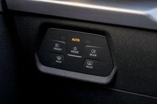 Seat Leon   1.5 eTSI 110kW DSG SS FR Spec Edition