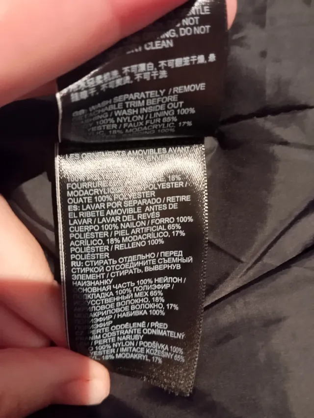 Chaqueta acolchada Superdry.