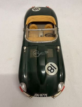 Bburago Jaguar E 1961 Scala 1:18