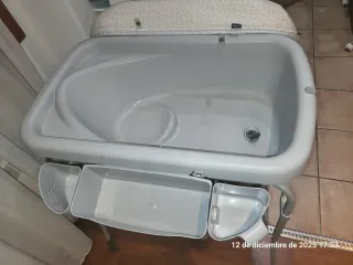 Vaschetta e fasciatoio Chicco