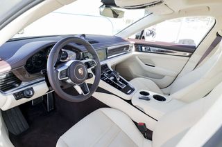 Porsche Panamera 4 EHybrid