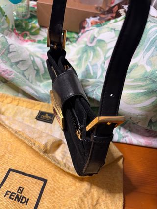 Borsa Fendi nera in pelle e glitter vintage