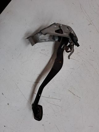 PEDAL FRENO TOYOTA URBAN CRUISER