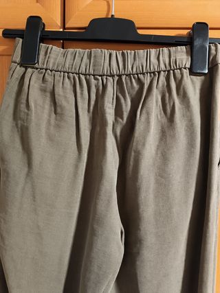 Pantalón recto tiro alto verde