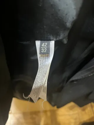 Traje Massimo Dutti americana y pantalón