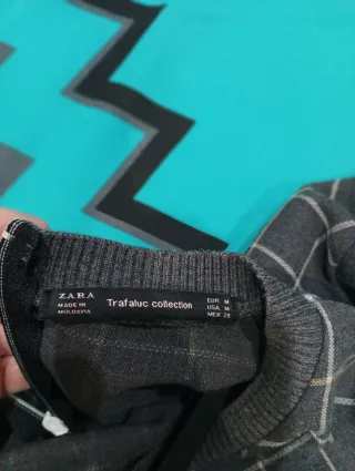 Vestido corto de cuadros gris