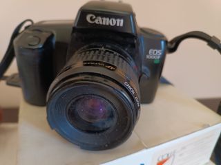 Macchina Fotografica Canon EOS 1000F
