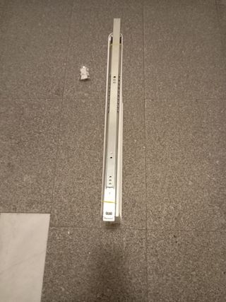 Pantalonero extraíble metal y plástico