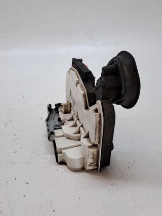 CERRADURA PUERTA TRASERA IZQUIERDA VOLKSWAGEN GOLF VI VARIAN (5)