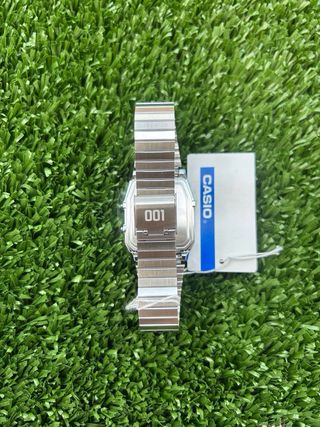 Reloj Casio x Stranger Things AQ-800EST-1A