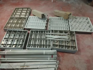 Pantallas fluorescentes y tubos