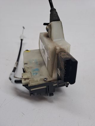 CERRADURA PUERTA TRASERA DERECHA PEUGEOT 208