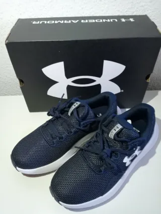 ESTRENA! Zapatillas Under Armour talla 41 Unisex