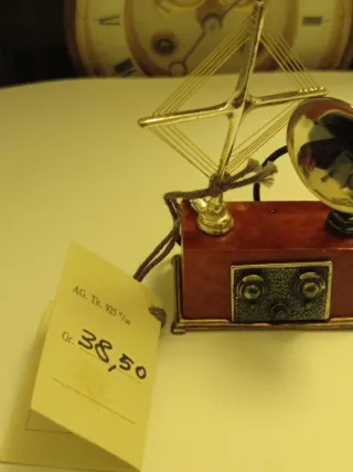 Radio vintage argento