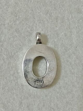 Colgante Plata 925 "O" Con Detalles En Azul