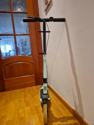 SE VENDE PATINETE SIN MOTOR. Buena oportunidad