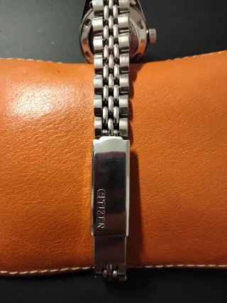 Reloj Citizen Mujer Dorado y Plateado