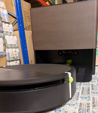 iRobot Roomba 705 Combo con Base AutoWash