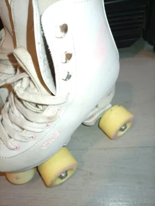 Pattini a rotelle bianchi taglia 32