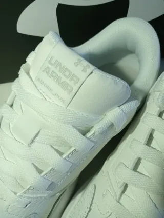 ESTRENA! Zapatillas Under Armour Talla 36.5 unisex