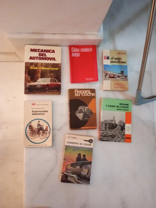 Lote 7 libri su auto classiche