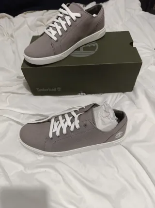 Zapatos Timberland Grises y Blancos