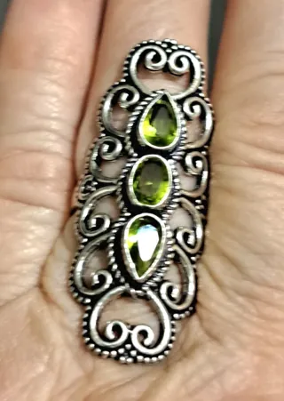 Anello indiano 925 con peridoti