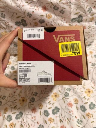 Zapatillas Vans Beige con Lazos Rosas