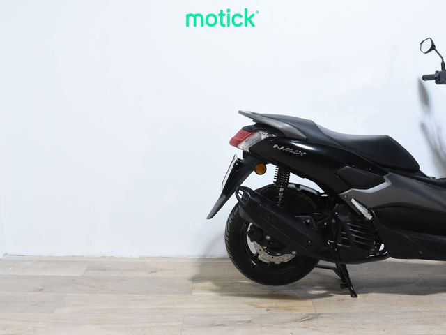 YAMAHA NMAX 125