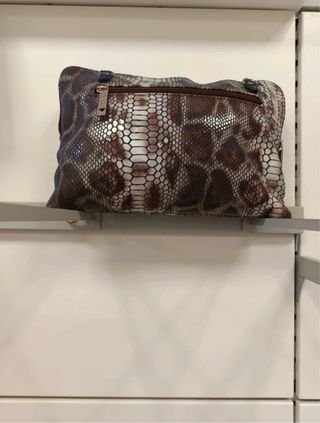 Bolso de mano piel hecho a mano