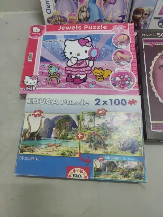 Lote 4 Puzzles Disney, Frozen, Hello Kitty
