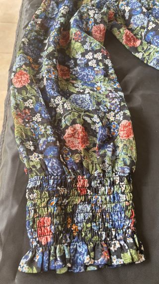 Vestido estampado flores Kiabi talla 56