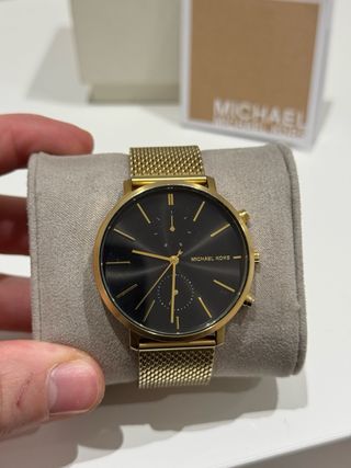 Reloj Michael Kors Negro y Dorado